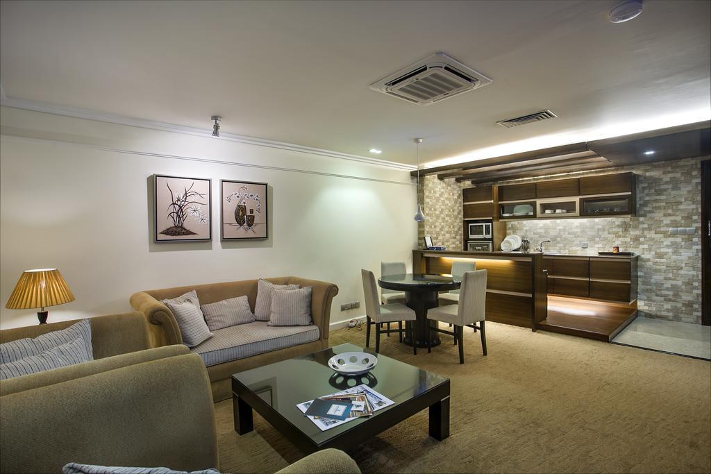 Hotel Agrabad Limited Chittagong Exteriör bild
