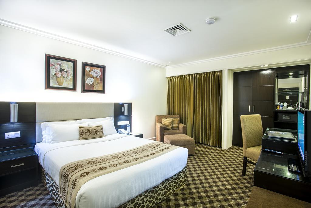 Hotel Agrabad Limited Chittagong Exteriör bild