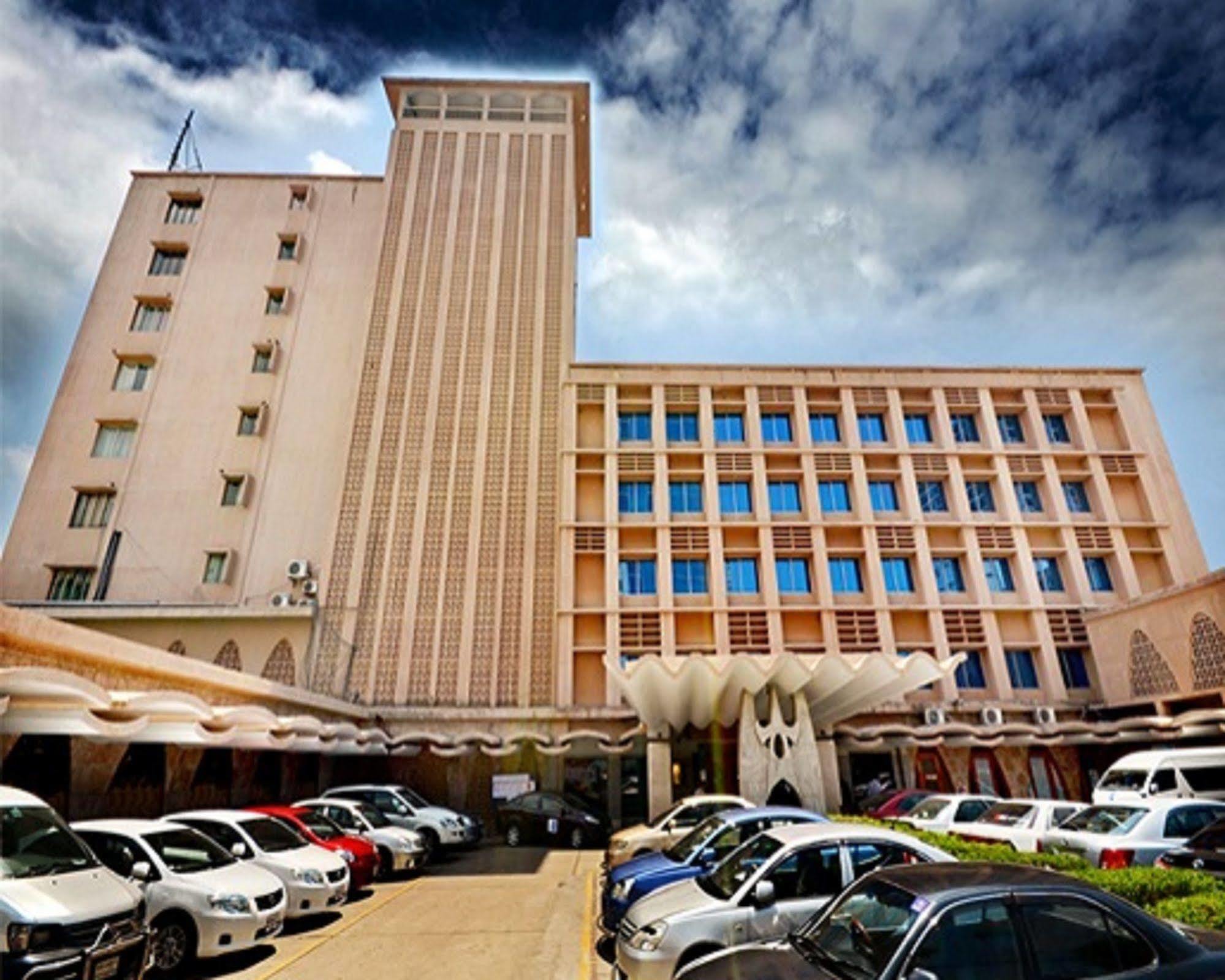Hotel Agrabad Limited Chittagong Exteriör bild